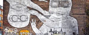 Großflächiges Streetart-Mural in Berlin-Kreuzberg – ikonisches Wahrzeichen der rebellischen Kiez-Kultur und Symbol der 6 Kreuzberg Kieztouren